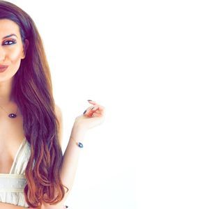 Meet your Posher, Deniza